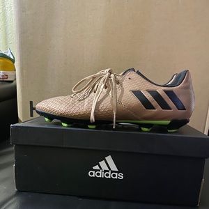 Adidas Messi 16.2 Soccer Cleats size 5.5